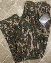 Load image into Gallery viewer, Nomad Pants NWT