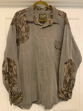 Load image into Gallery viewer, Scottish Greys Mossy Oak Treestand LS Button Up (XXL) 🇺🇸
