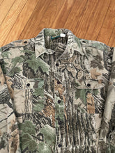 Load image into Gallery viewer, Vintage Cabelas Realtree Button Up (L/XL)