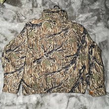 Load image into Gallery viewer, Columbia Vintage Mossy Oak Omni Tech Waterproof Jacket (L)