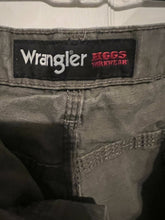 Load image into Gallery viewer, Wrangler Riggs Workwear shorts