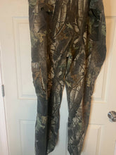 Load image into Gallery viewer, Liberty Realtree Hardwoods pants