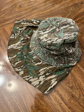 Load image into Gallery viewer, Mossy Oak Greenleaf Turkey Bucket Hat (M/L) 🇺🇸