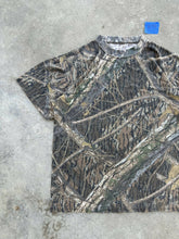 Load image into Gallery viewer, Vintage Mossy Oak Shadow Branch T-Shirt (S)