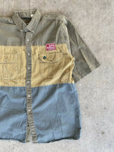 Load image into Gallery viewer, Vintage Mossy Oak Companions Button Up Farm Bureau Embroided (L) 🇺🇸