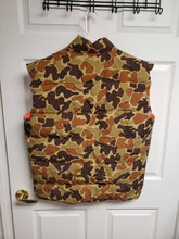 Load image into Gallery viewer, Vintage XL Cabelas Camo/Orange Vest