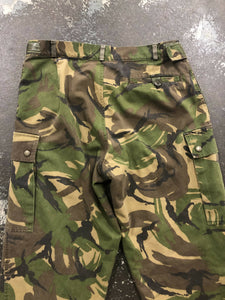 34x30 Marquardt + Schulz 90’s military camouflage pants