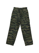 Load image into Gallery viewer, Genuine Gear Tiger Stripe Camo Tactical Pants