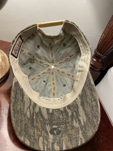 Avery bottomland hat