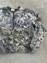 Load image into Gallery viewer, Vintage Bug Blaster Mossy Break Up Camo Pull Over (L)