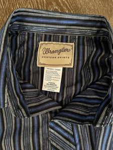 Wrangler button down Western Shirt (XXL)