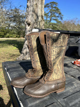 Load image into Gallery viewer, Lacrosse Mossy Oak Treestand Snake Boots (12M) 🇺🇸