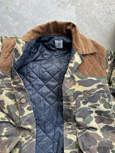 Load image into Gallery viewer, Vintage Carhartt Duck Camo Jacket (L) 🇺🇸