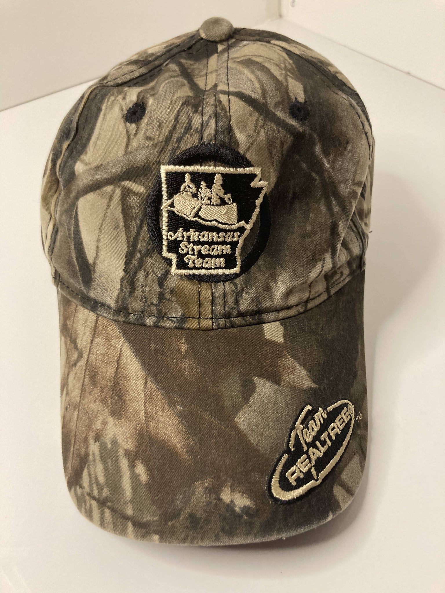 Arkansas Stream Team Cap/Hat Team Realtree – Camoretro