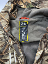 Load image into Gallery viewer, Under Armour Skysweeper Hoodie