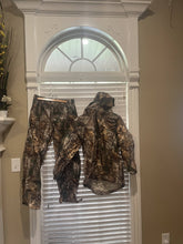 Load image into Gallery viewer, Frog Toggs Size Small Camo Rainsuit