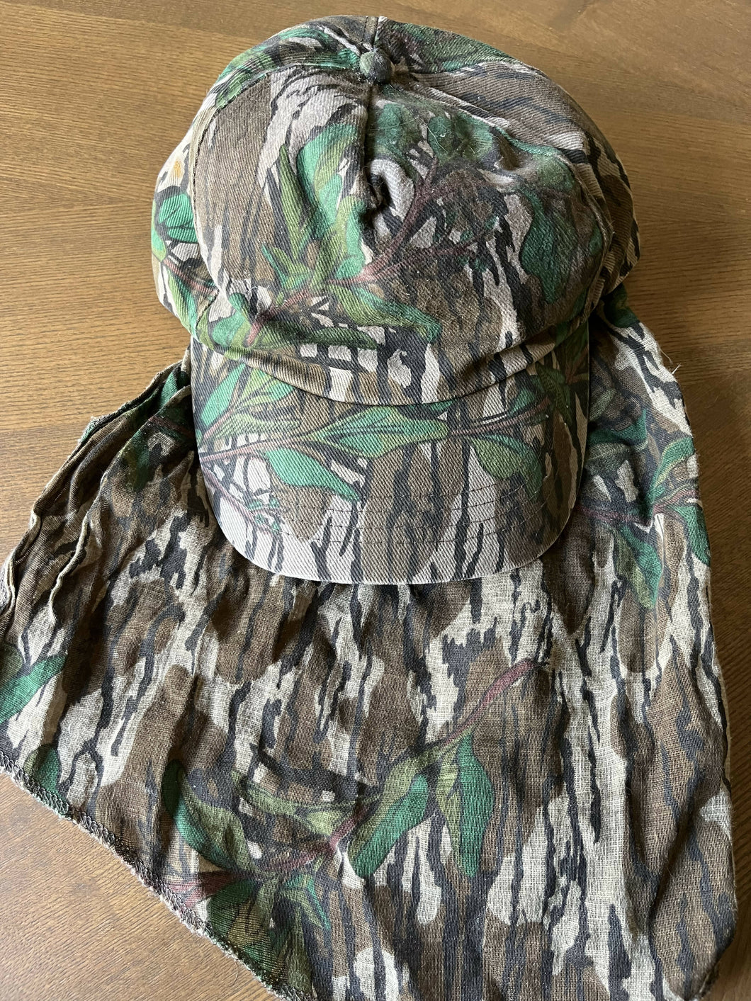 Mossy Oak Greenleaf Mask Hat