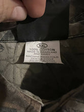 Load image into Gallery viewer, Winchester Supreme Button Down