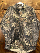 Load image into Gallery viewer, Mossy Oak Breakup LS Button Up