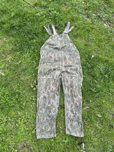 Load image into Gallery viewer, Mossy Oak Greenleaf Overalls XL 40” 🇺🇸