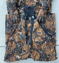 Load image into Gallery viewer, Browning Mossy Oak Fall Foliage Hydro Fleece Set (L)