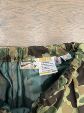 Load image into Gallery viewer, Cabela’s Gore-Tex Pants (L) 🇺🇸