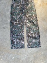 Load image into Gallery viewer, Vintage Mossy Oak Greenleaf Overalls (S)🇺🇸