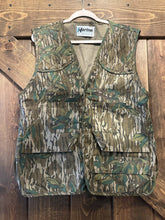 Load image into Gallery viewer, Greenleaf Turkey Vest