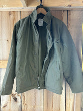 Load image into Gallery viewer, Men’s Centre Mfg Co army green jacket