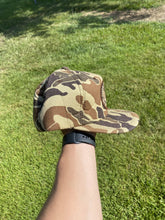Load image into Gallery viewer, Vintage Quail Unlimited Snapback