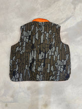 Load image into Gallery viewer, Vintage Trebark Reversible Vest