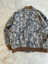 Load image into Gallery viewer, Vintage Mossy Oak Treestand Camo Bomber Jacket (M)🇺🇸