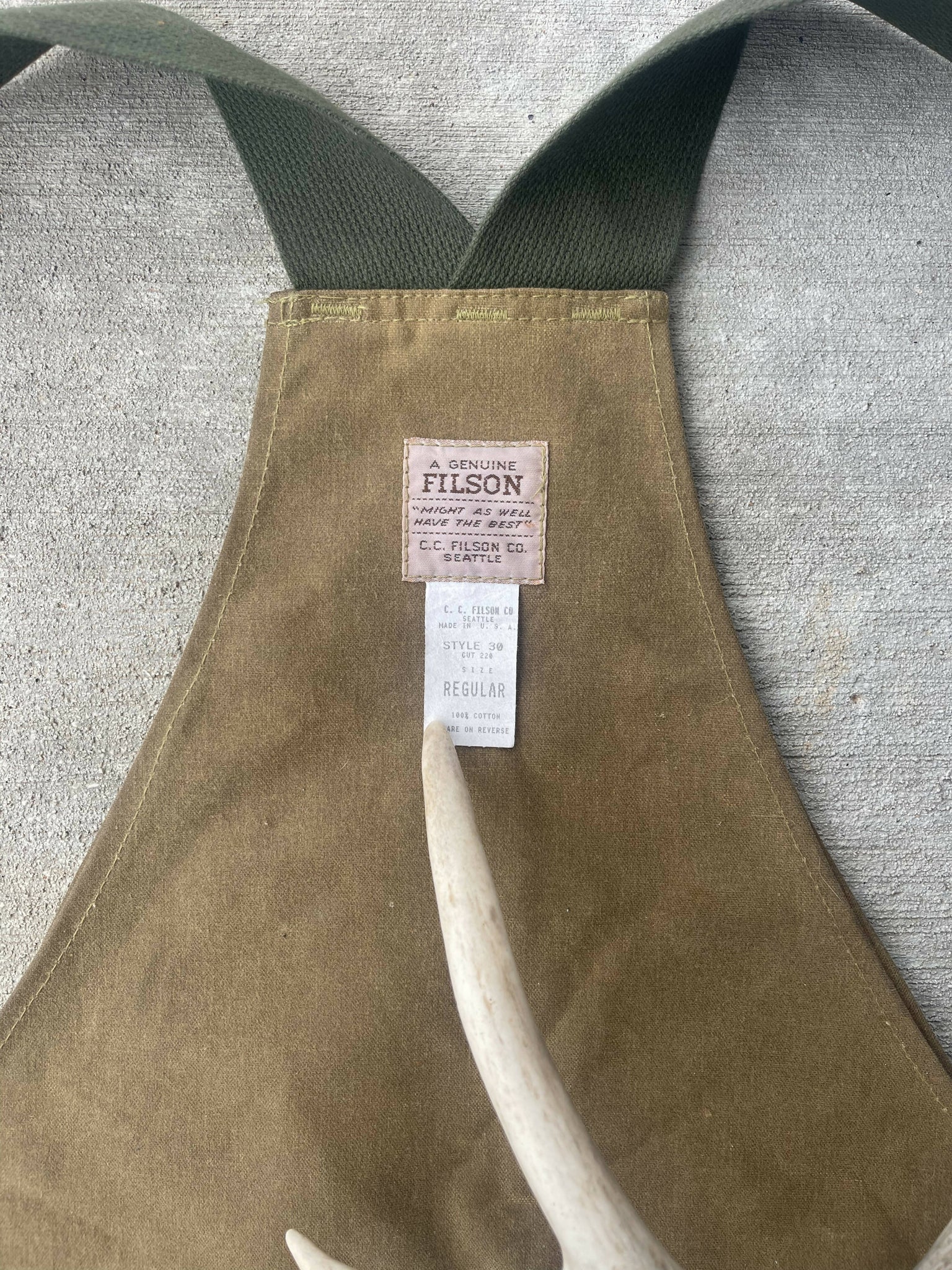Filson Hunting Filson Waxed Canvas Hunting Vest – Camoretro
