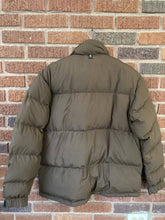Load image into Gallery viewer, Women&#39;s Browning Goose Down coat (L)