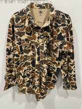 Load image into Gallery viewer, Mack’s Old School Camo Chamois Shirt (L)