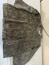 Load image into Gallery viewer, Mossy Oak Greenleaf 3-Pocket Jacket (XL) 🇺🇸