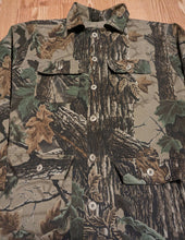 Load image into Gallery viewer, Vintage Camo Gear Realtree Four Pocket Shirt Jacket (L) Made in USA