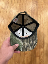 Load image into Gallery viewer, 90’s Vintage Team Realtree Hat