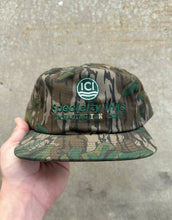 Load image into Gallery viewer, 90’s Vintage Mossy Oak Green Leaf Camo SnapBack 🇺🇸