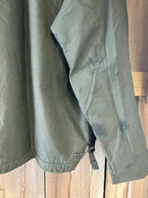 Load image into Gallery viewer, Men’s Centre Mfg Co army green jacket