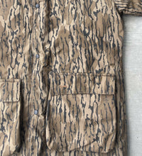 Load image into Gallery viewer, Duxbak Original Mossy Oak Bottomland Jacket (M)🇺🇸