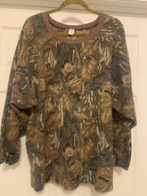 Load image into Gallery viewer, Mossy Oak Fall Foliage LS (XL)🇺🇸