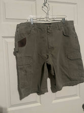 Load image into Gallery viewer, Wrangler Riggs Workwear shorts