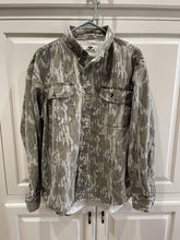 Load image into Gallery viewer, Vintage Mossy Oak Bottomland Shirt