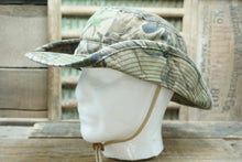 Load image into Gallery viewer, Realtree Camo Bucket / Boonie Hat - Medium - USA