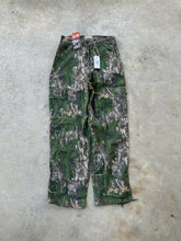 Load image into Gallery viewer, Vintage Mossy Oak Shadow Leaf NWT Pants (S)