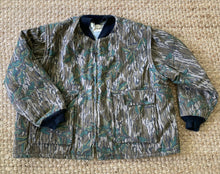Load image into Gallery viewer, Mossy Oak Greenleaf 3-in-1 Vest/Liner/Jacket with Detachable Hood by Johnson Garments (XXL)🇺🇸