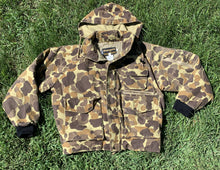 Load image into Gallery viewer, Gamehide Insulated Camo Bomber Jacket with Hood - Large