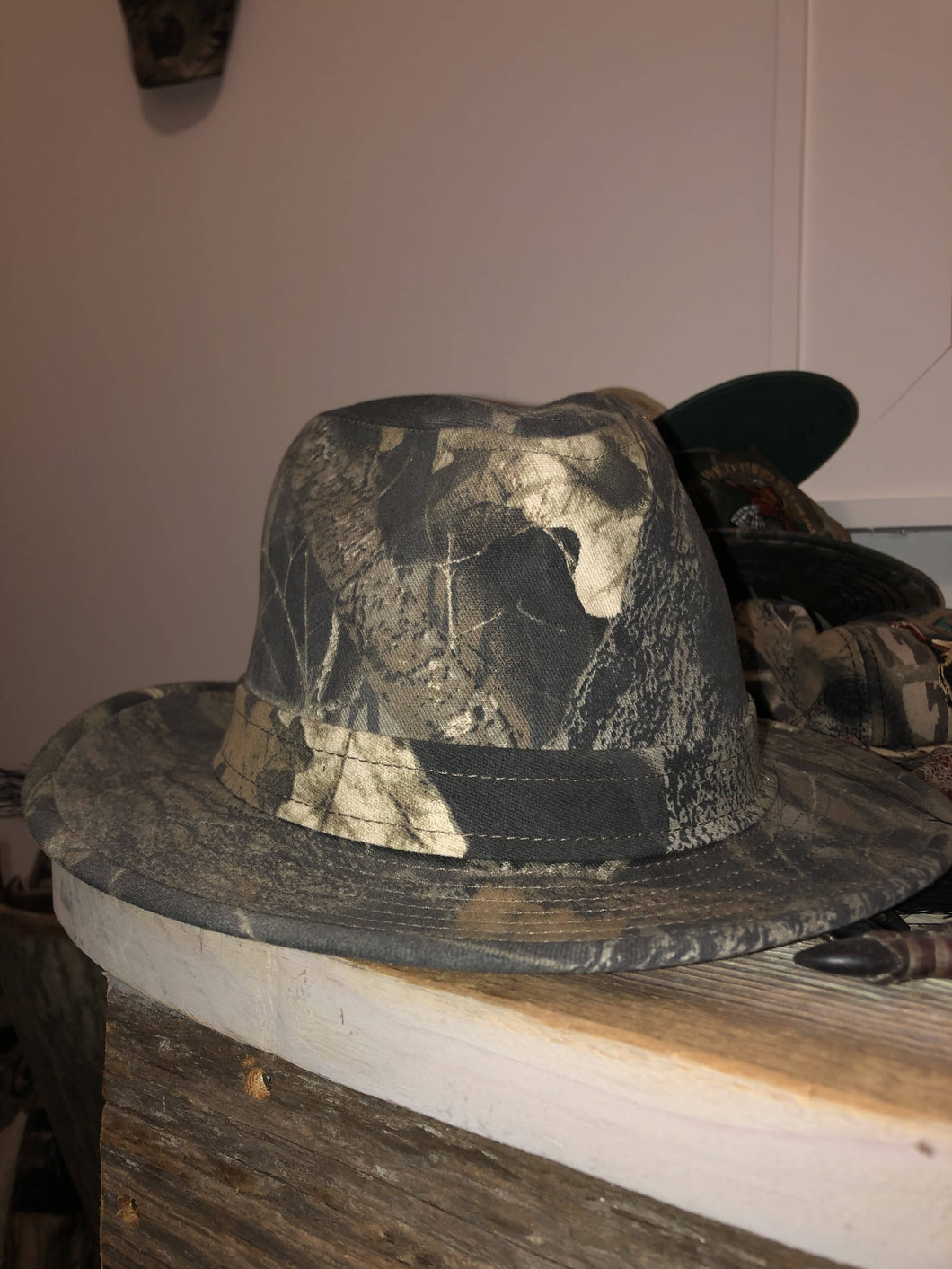 Vintage Haas Outdoors Mossy Oak Break Up Fedora M
