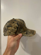 Load image into Gallery viewer, Vintage Ducks Unlimited Advantage Camo Hat